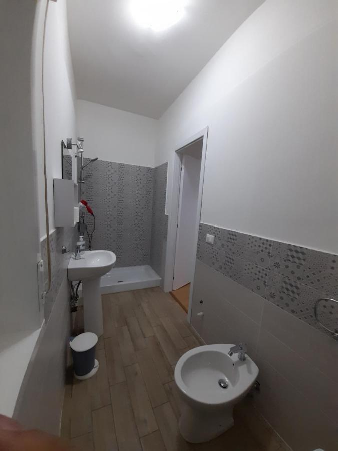 Milazzo: La Porta Delle Eolie Bed & Breakfast ภายนอก รูปภาพ